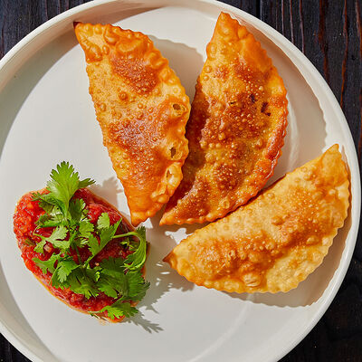 Чебуреки с бараниной в Банщики по цене 640 ₽