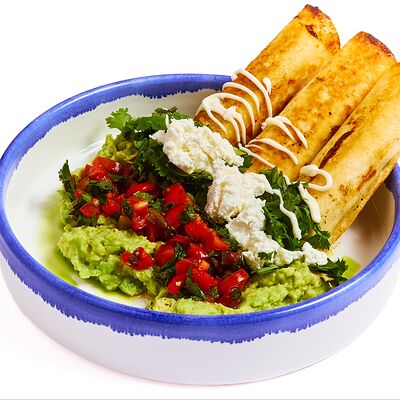 Флаутас с тигровой креветкой и гуакамоле в Rio-Grande по цене 960 ₽