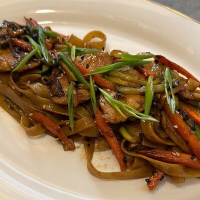 Вок острыйв Гурман по цене 440 ₽