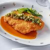 Шницель из цыпленка с малосольными огурцами в Ava bistro по цене 940