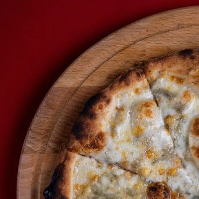 Четыре сырав Лаунж бар 6/20 по цене 800 ₽