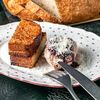 Паштет из куриной печени с бриошью и вареньем из черной смородины в Monti по цене 565