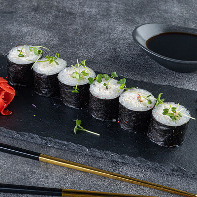 Маки с крабом Д в Такай ми по цене 234 ₽
