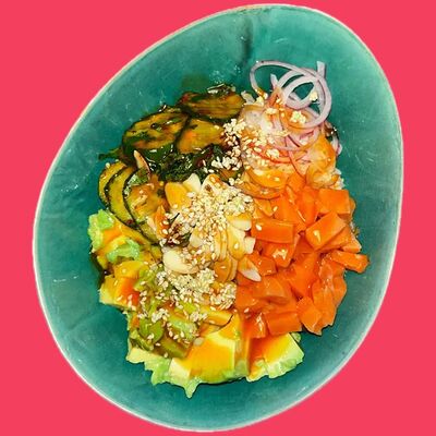 Поке с лососем в Ramen bar xChina new boys по цене 1150 ₽