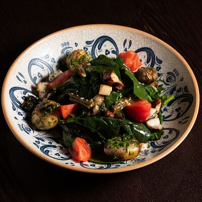 Средиземноморский салат с осьминогом в Восход по цене 900 ₽