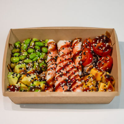 Поке модный с креветкой в Русалочка любит суши по цене 790 ₽