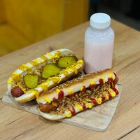 Два хот-дога и напиток в Red Hot Coffee Dog