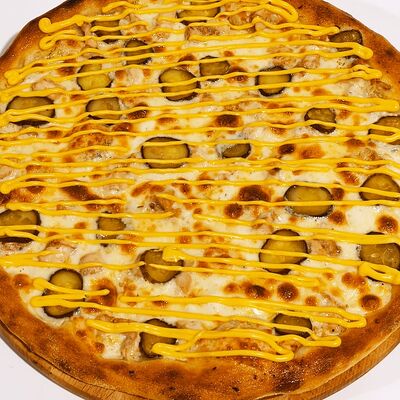 Пицца Чикен бургер в Добрая кухня по цене 699 ₽