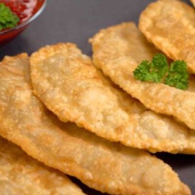 Чебурек с мясом в 18 ложек по цене 139 ₽