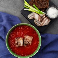 Борщ с говяжьей грудинкой в First House Burger