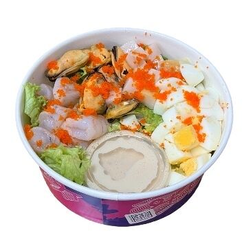Салат с морепродуктами в TOYOSU по цене 665 ₽