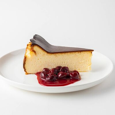 Баскский чизкейк в Бюро Бургеры и Бар по цене 450 ₽