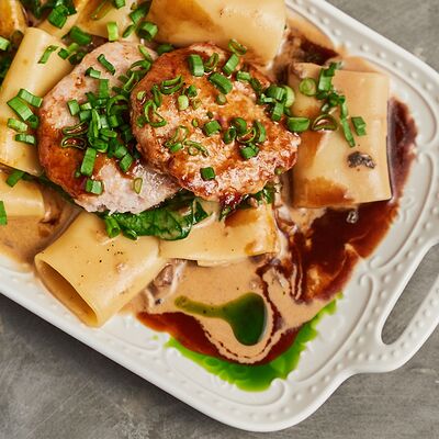 Котлетки куриные и каламарата в Полтора тигра по цене 590