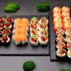 Сет Джонни Д в ROLLS KING SUSHI KINGDOM по цене 5299