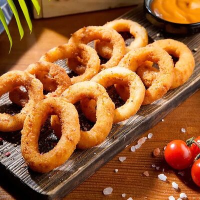 Луковые кольца с сырным соусом в ЧиллДОМ по цене 330 ₽