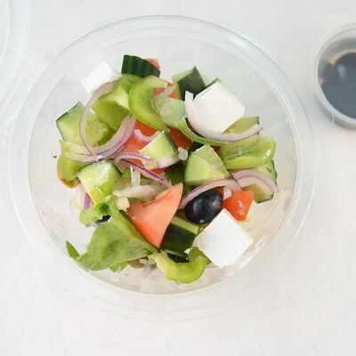 Салат Греческий с сыром Фета в Самовар на Минусинской по цене 285 ₽