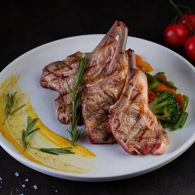 Каре ягненка на гриле в Ellips по цене 1690 ₽