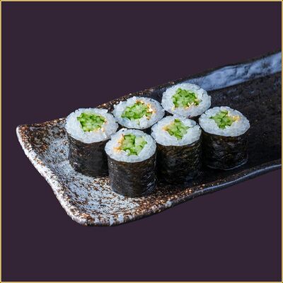 Ролл Огурец маки в Happy Fish Premium по цене 248 ₽