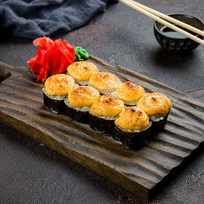 Запеченный ролл Фудзи в King WokRoll по цене 440 ₽