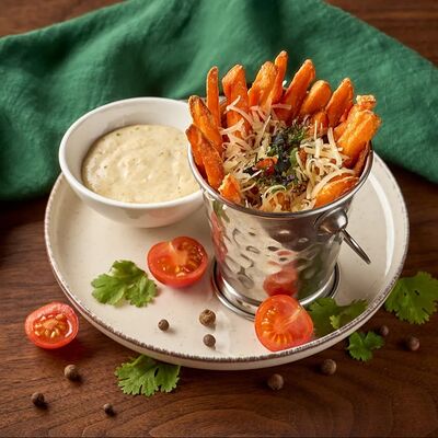 Батат фри с трюфельным соусом в Шампурико Kitchen по цене 494 ₽