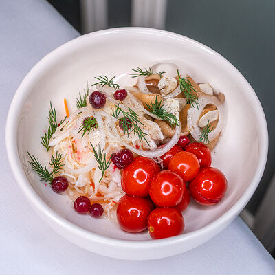 Соленья_ в Chester по цене 594 ₽