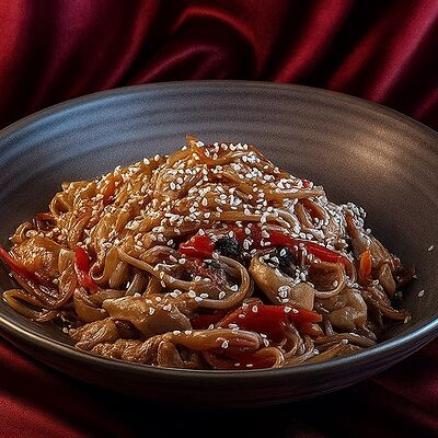 Соба с курицей в Mokka Lounge по цене 750 ₽