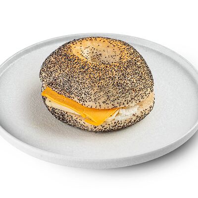 Сэндвич Три сыра в Starbucks (R) по цене 2500 ₸