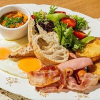 Английский завтрак в Airy restaurant