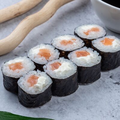 Ролл Копченый лосось с сыром в Мушу по цене 195