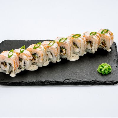 Ролл Эби Спешлв Каспий по цене 704 ₽