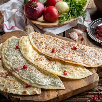 Кутаб с бараниной в Оджахури по цене 280 ₽