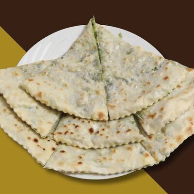 Восточный бурек с телятиной (халяльная) в Шаурмист по цене 700 ₽