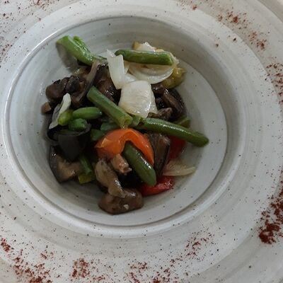 Салат Казан в Кинза по цене 465 ₽