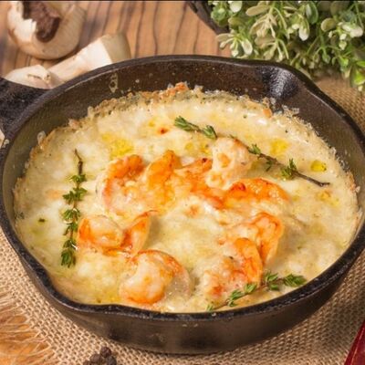 Жюльен с креветками в Луиджи & Тосё по цене 369