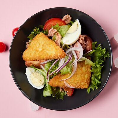 Салат с тунцом в Корица по цене 450 ₽