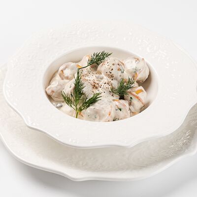 Жареные пельмени в соусе из лисичек в Омулевочная по цене 470 ₽