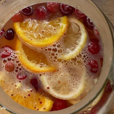 Облепиховый чай в Кофе и Вафли по цене 300 ₽