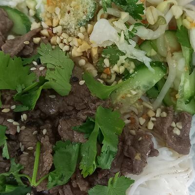 Бун-Бо-Нам-Бо в Nem & Pho Вьетнамская Кухня по цене 725 ₽