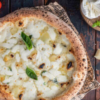 Пицца Четыре сыра в Pizzamento