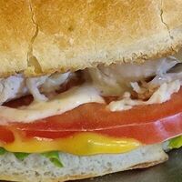 Бургер мега с куриной грудкой в КафеКура гриль