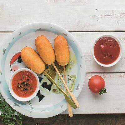 Сосиски в тесте в Баклажан в ТЦ 