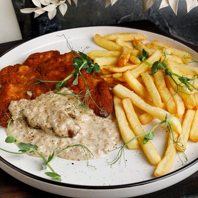 Шницель свиной в ПельMan по цене 800 ₽