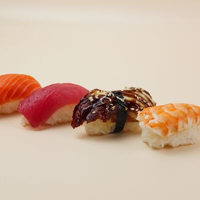 Сет нигири в Суши Сэгун и роллы по цене 1199 ₽