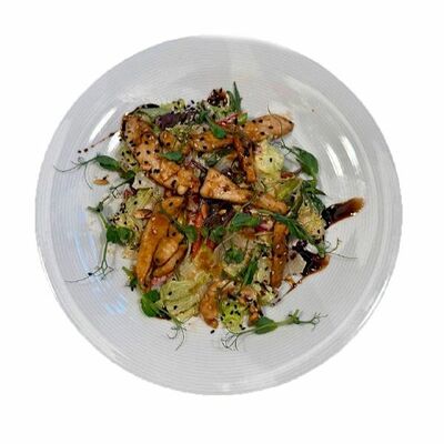 Салат Азиатский с курицей в Малевич по цене 528 ₽