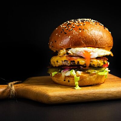 Бургер фуди в Фуди Люди по цене 839 ₽