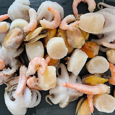 Морской коктейль с гребешкомв Red Раки по цене 850 ₽