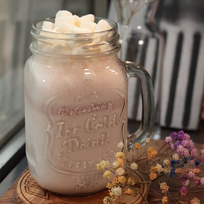 Милкшейк клубничный в Coffee Pit по цене 320 ₽