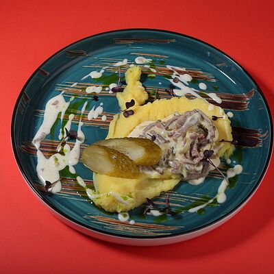 Говядина по-строгановски Ланч в Kiss по цене 300