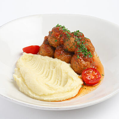 Куриные фрикадельки в облаках в Udcкафе Upside Down Cake по цене 640 ₽