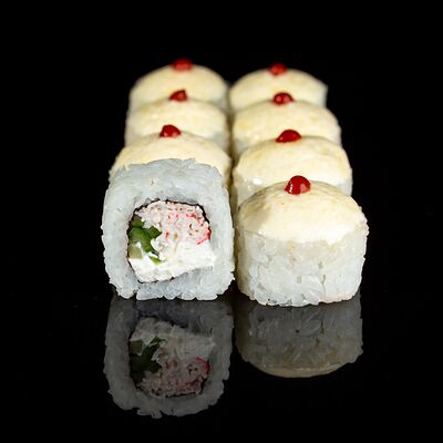 Ролл Нежный с крабом в Sushiman по цене 644 ₽